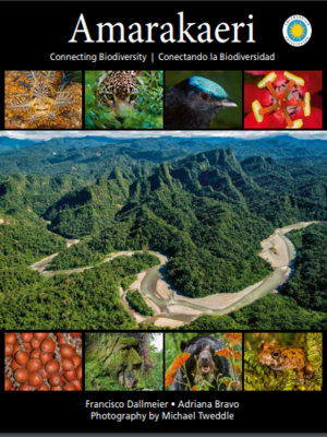 cover image of Amarakaeri: Connecting Biodiversity | Conectando la Biodiversidad